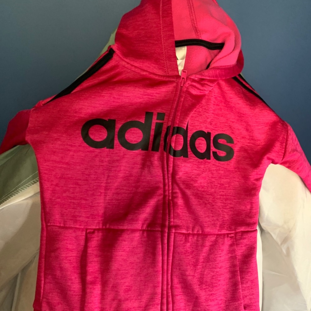 4t ADIDAS SWEAT SUIT